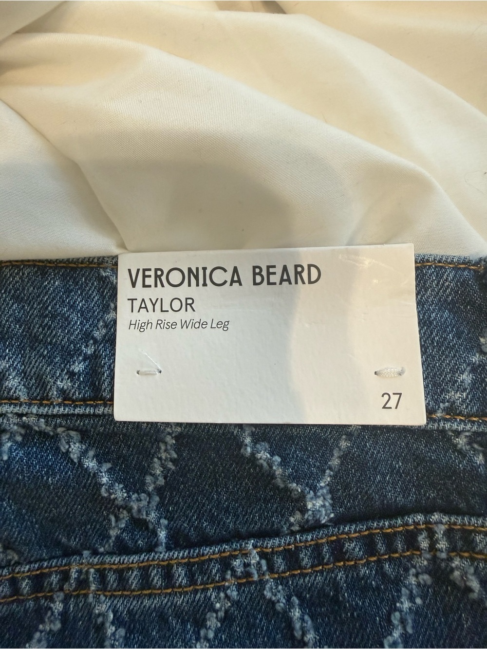 NWT Veronica Beard Taylor High Rise Wide Leg Diamond-Quilt Jeans - Picture 6 of 6